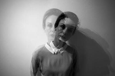 ��������